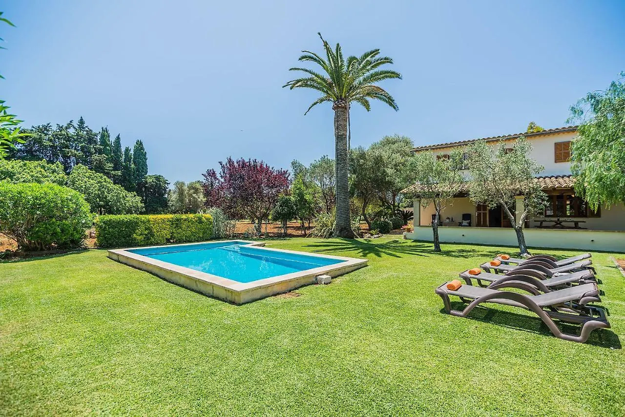 Holiday home Can Tugores Pollenca Spain